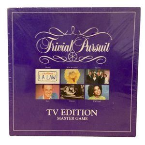 Trivial Pursuit TV Edition Master Game Board Game Factory Sealed